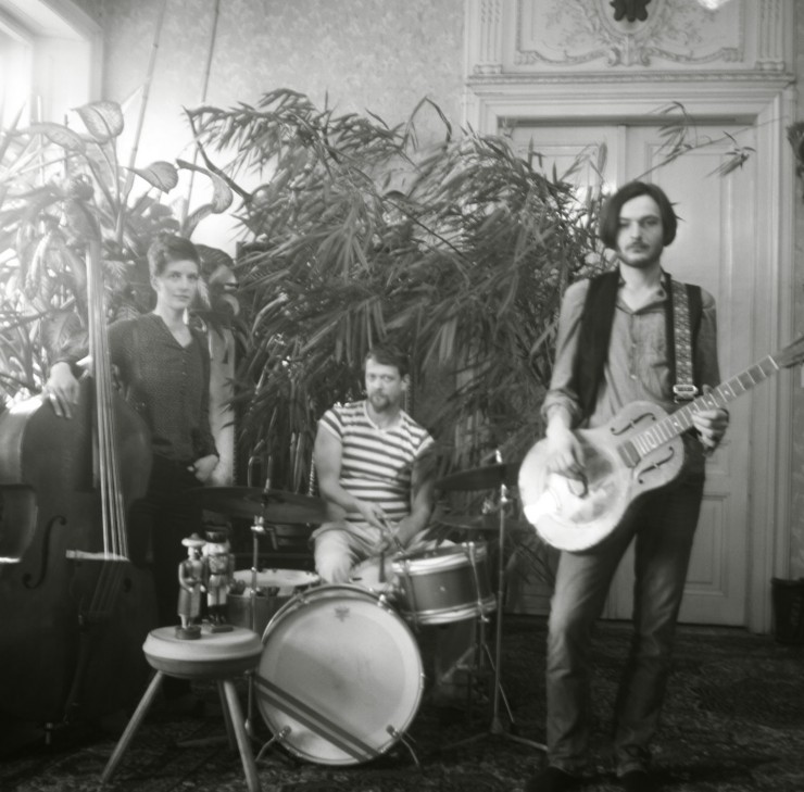 THE GHOST AND THE MACHINE (© Promo) THE GHOST AND THE MACHINE (© Promo)